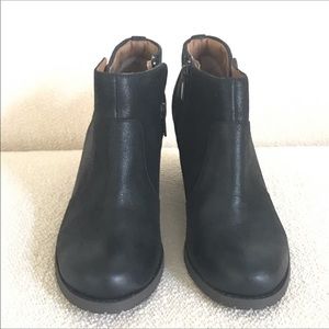 clarks indigo boots  black 64524